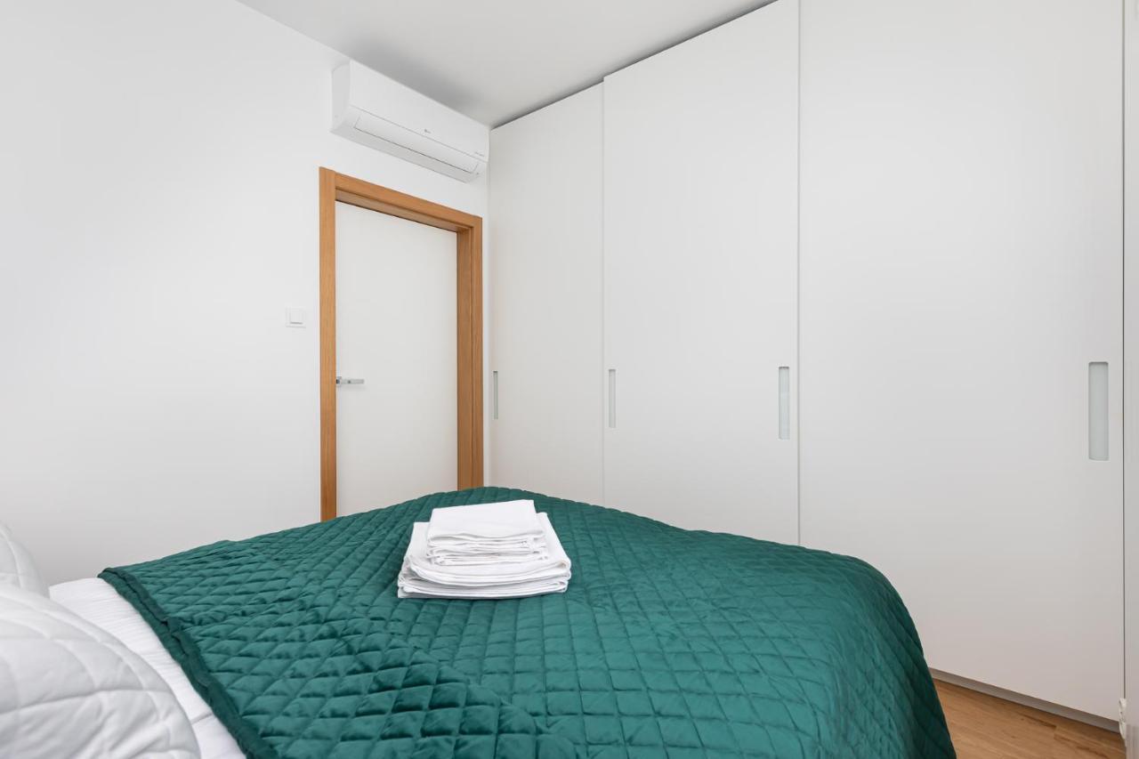 Ecru Luxurious Apartment In Port Praski With Balcony Wwa35 Warschau Exterior foto